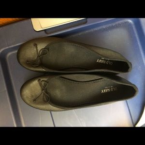 Old Navy Women's Black Ballet Flats